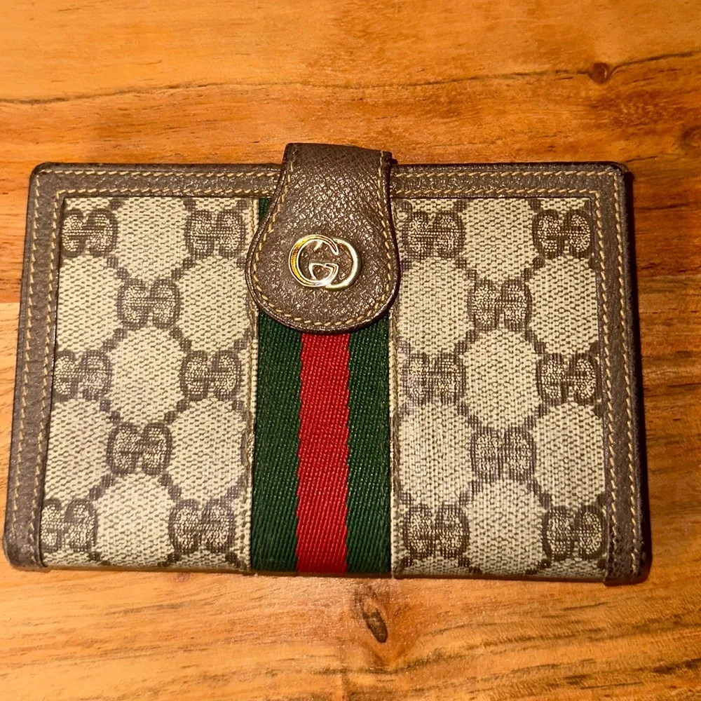 Gucci Compact Sherry Line Kisslock Wallet - Picture 1 of 4